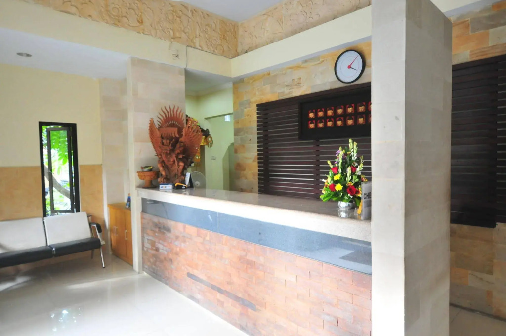 Sandat Hotel Legian
