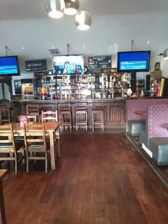 Livingston Lodge Hotel