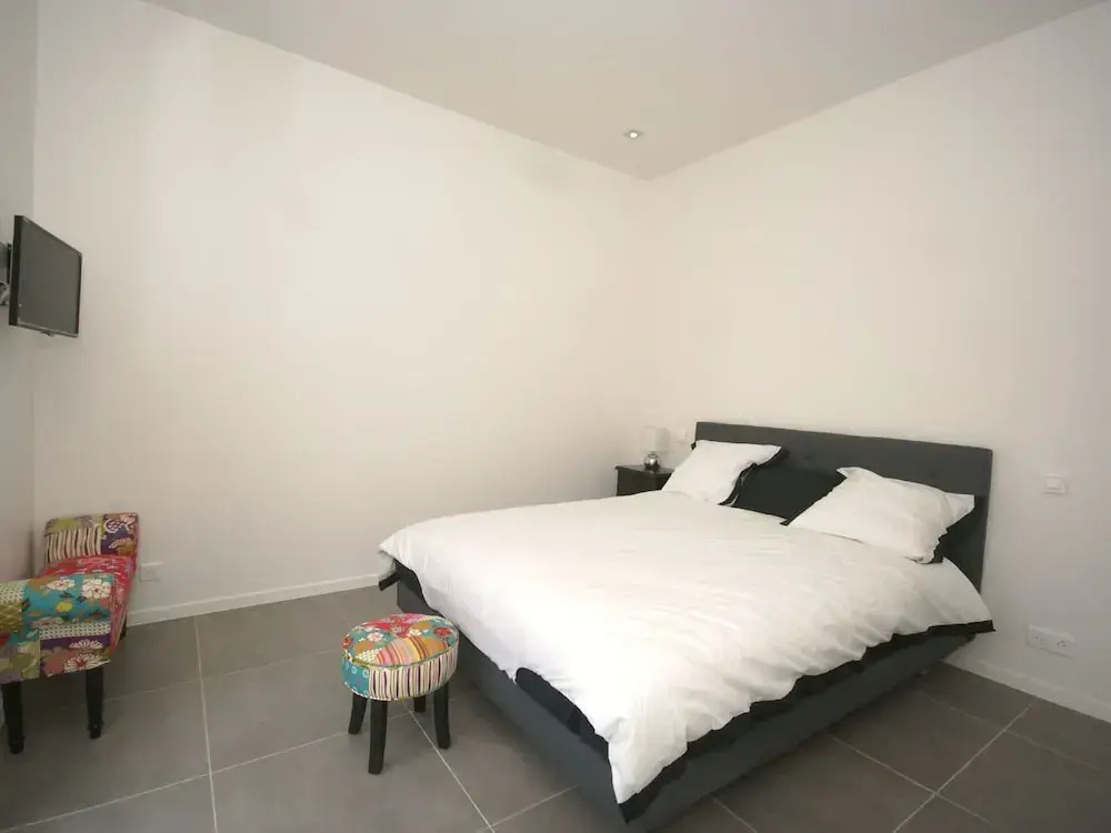 State of the Art Fixtures Villa in Vidauban with Pool