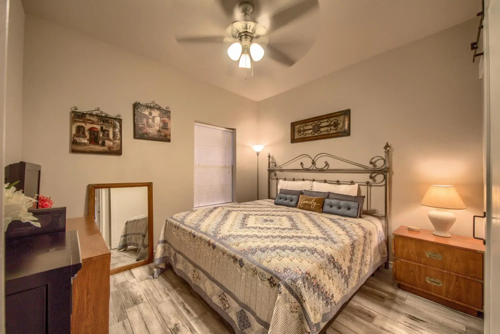 Riverside Condo SS 4B