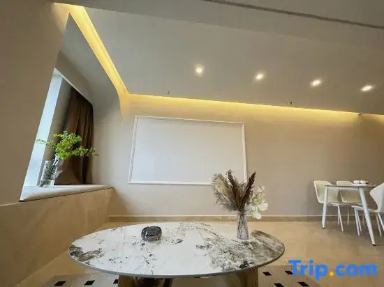 Yuli Homestay (Hefei Yushanxi Subway Station Aoyuan City Tiandi Branch)