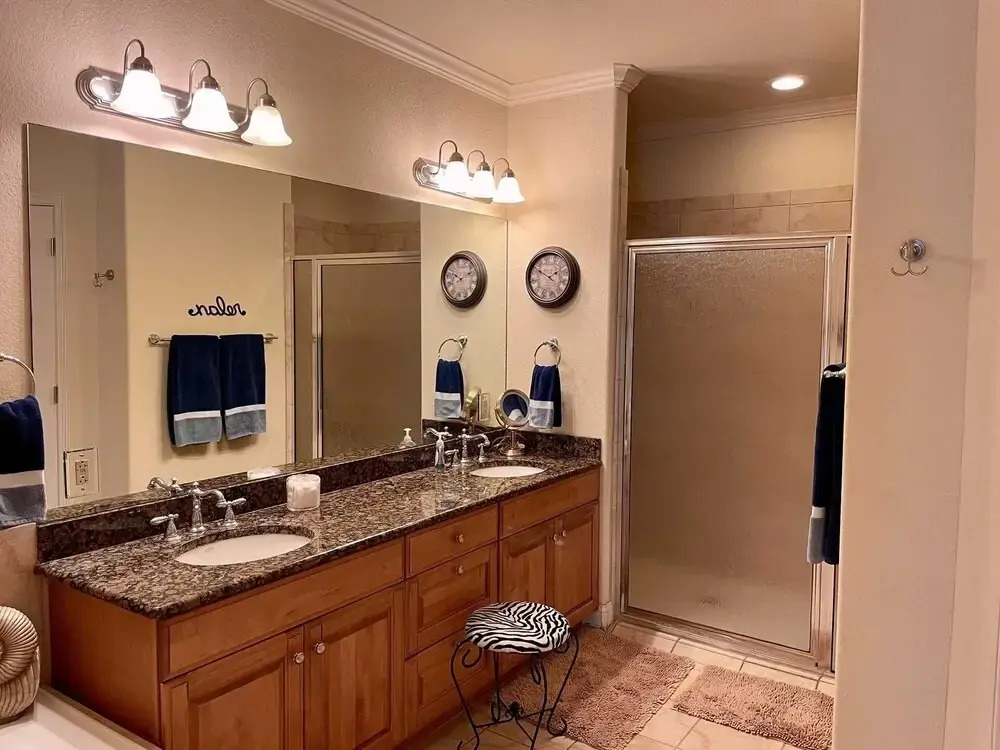 Laguna Bay 302n 3 Bedroom Condo by RedAwning