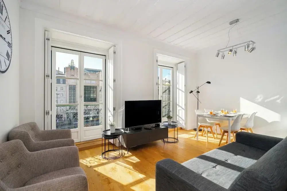 Restauradores Deluxe W/ Elevator & Ac Perfect For Families & Friends