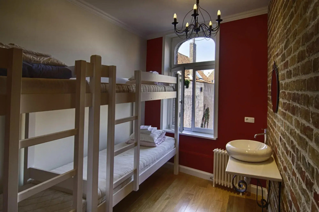 Hostel Lybeer Bruges