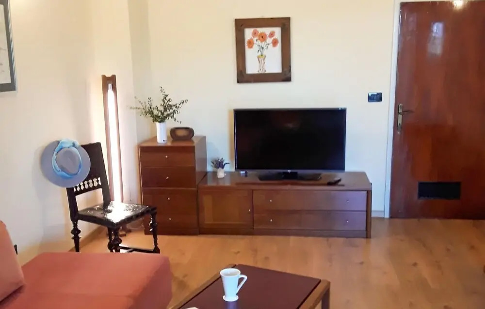 Stunning Home in Pula With Wifi and 2 Bedrooms
