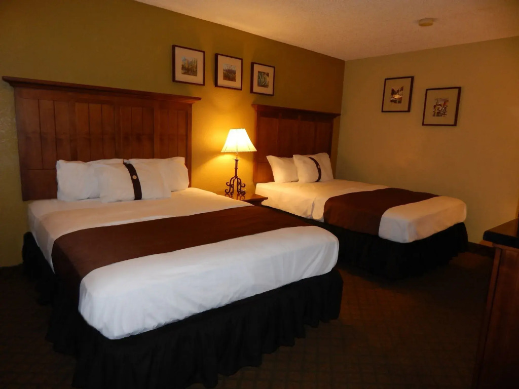 Ocotillo Apartments & Hotel