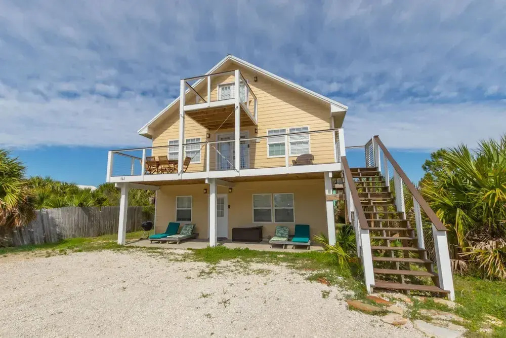 Sel De Vie 6 BR Sleeps 18 dog Friendly