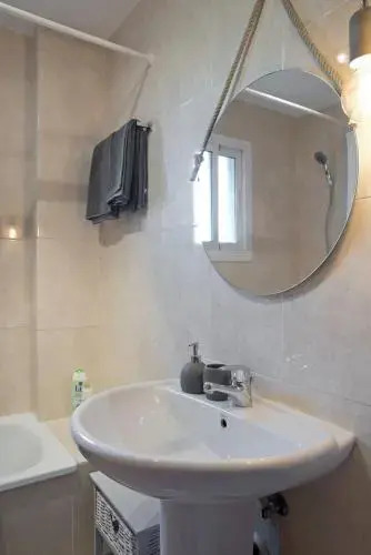 UrbanChic Los Pacos Apartment