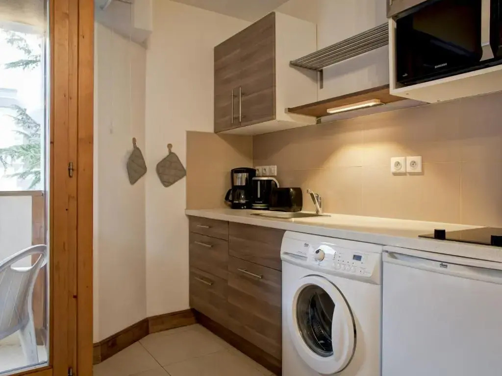 Appartement Brides-les-Bains, 1 pièce, 4 personnes - FR-1-512-160