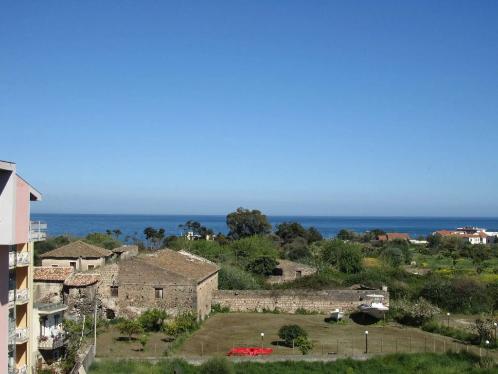 Come In Sicily - Naxos Bay