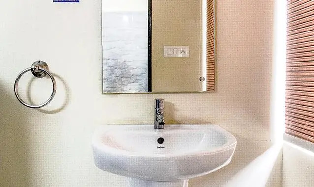 FabHotel Serenity - Nr AIG Hospital, Gachibowli