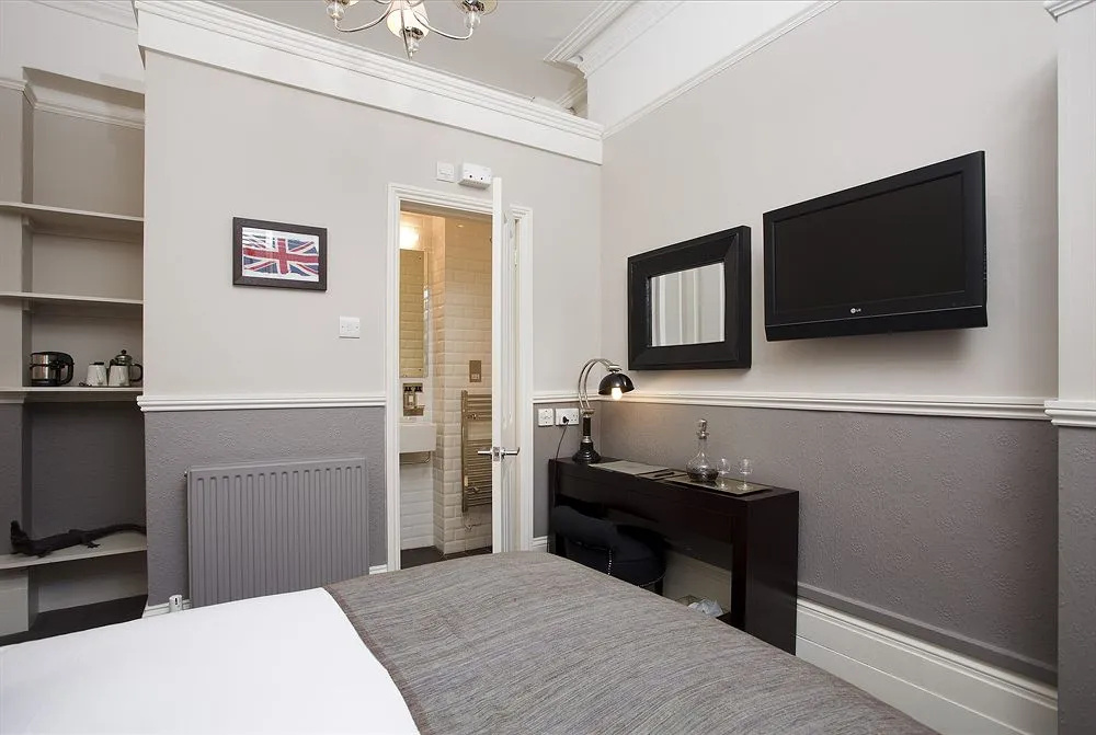 Kemp Townhouse