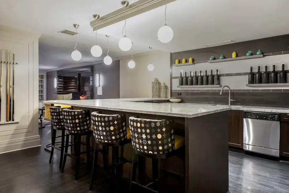 Global Luxury Suites at Hanover Square