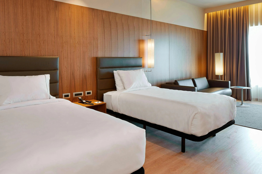 AC Hotel Diagonal LIlla by Marriott
