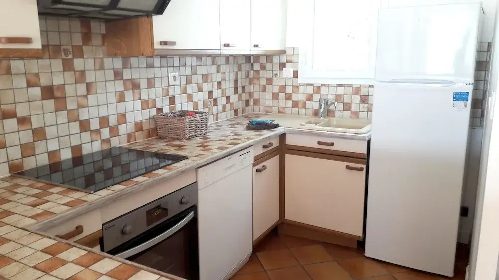 House With 3 Bedrooms in Rivedoux-plage, With Enclosed Garden and Wifi