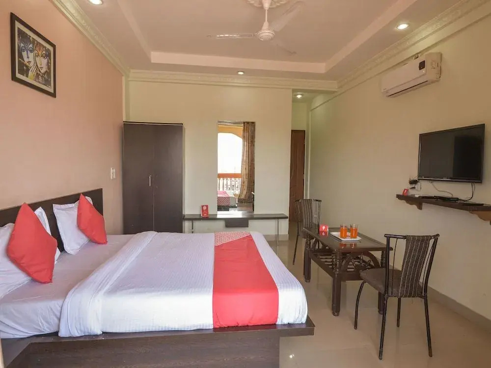 Hotel Om Palace