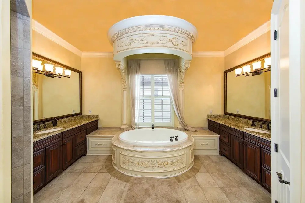 Rvh_376r Gathering Elegance 5 Bedroom Villa