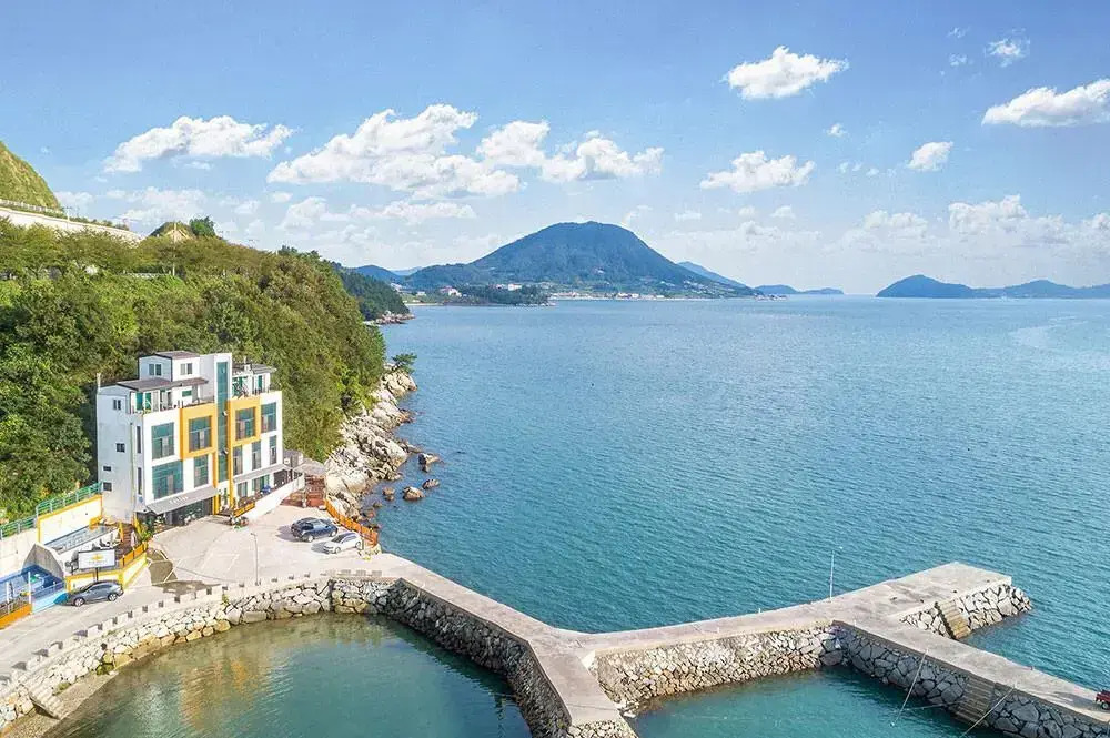 Yeosu Yellow Sub Marine