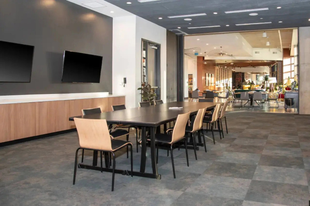 The Inkwell Phoenix Tapestry Collection by Hilton