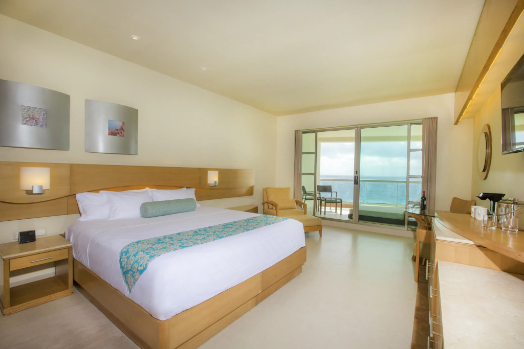 Beach Palace Family Resort & Spa - All Inclusive