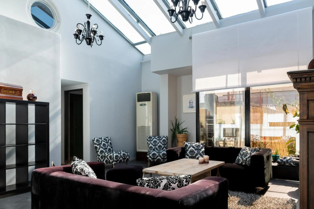 Sinanis city home