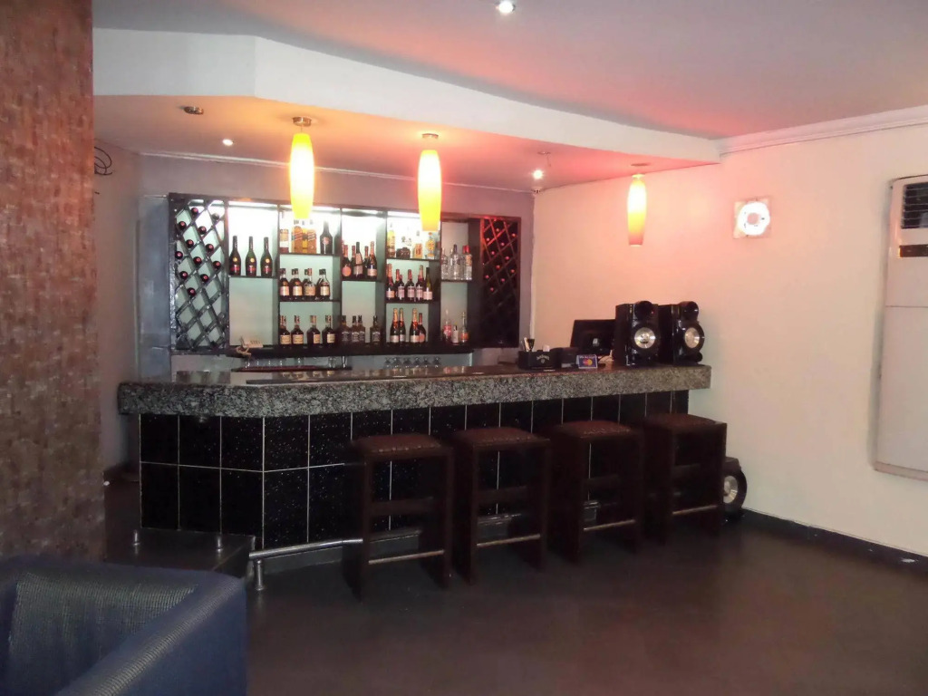 Signature Suites Victoria Island