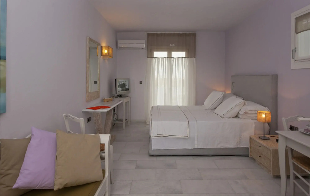 Ammos Naxos Exclusive Apartments & Studios