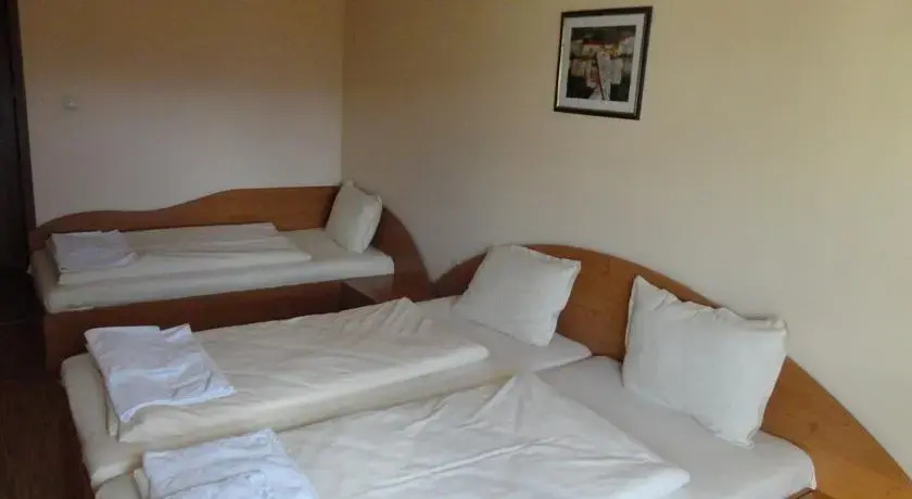 Saint Nikola Family Hotel