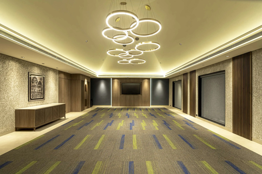 Radisson Resort Hatgad Saputara