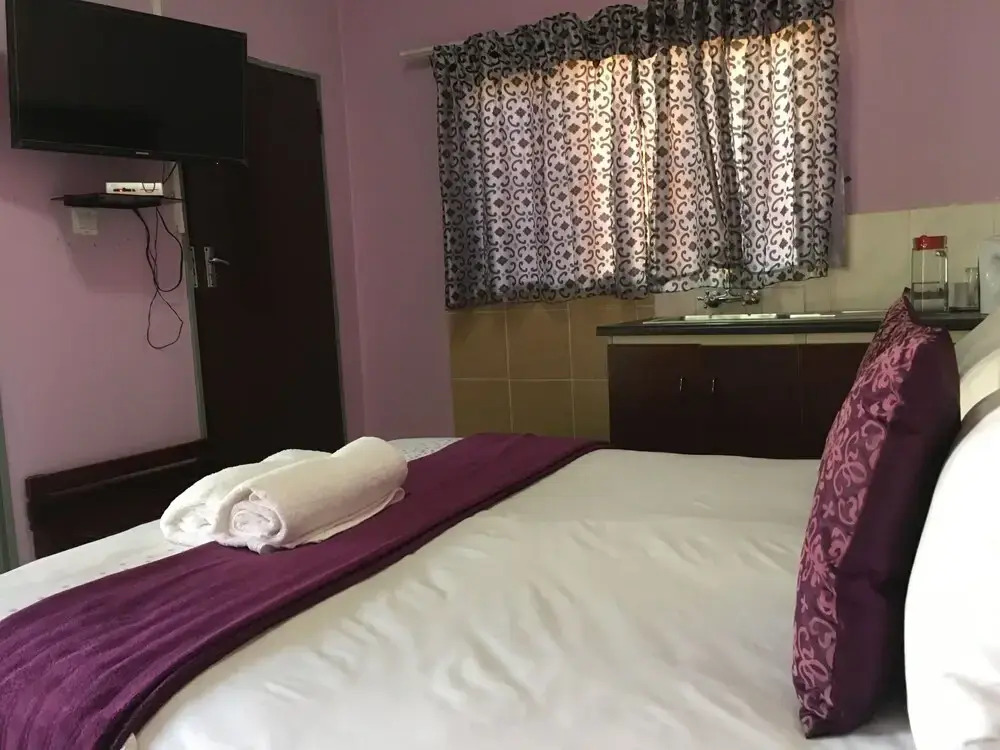 Blomsbed Inn