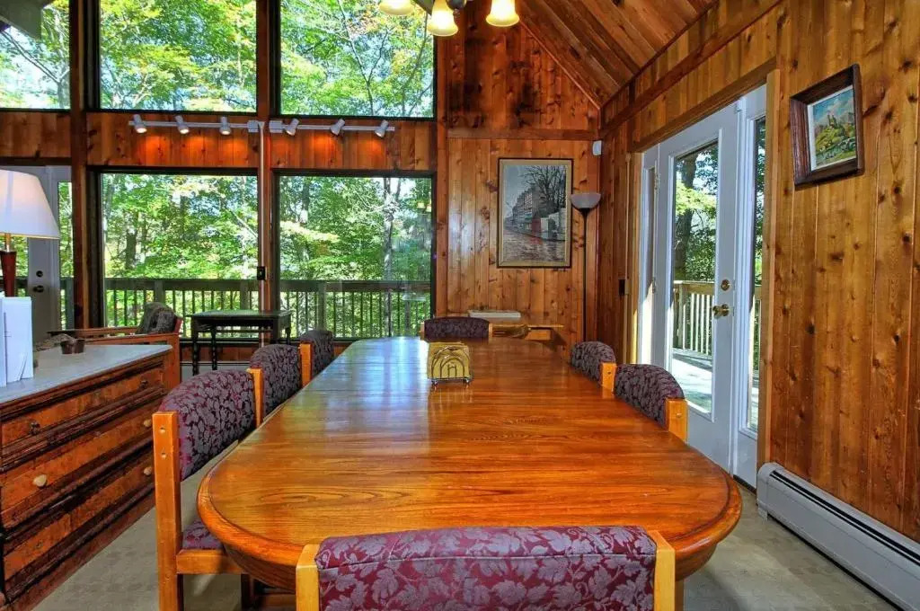 Mountainside Lodge