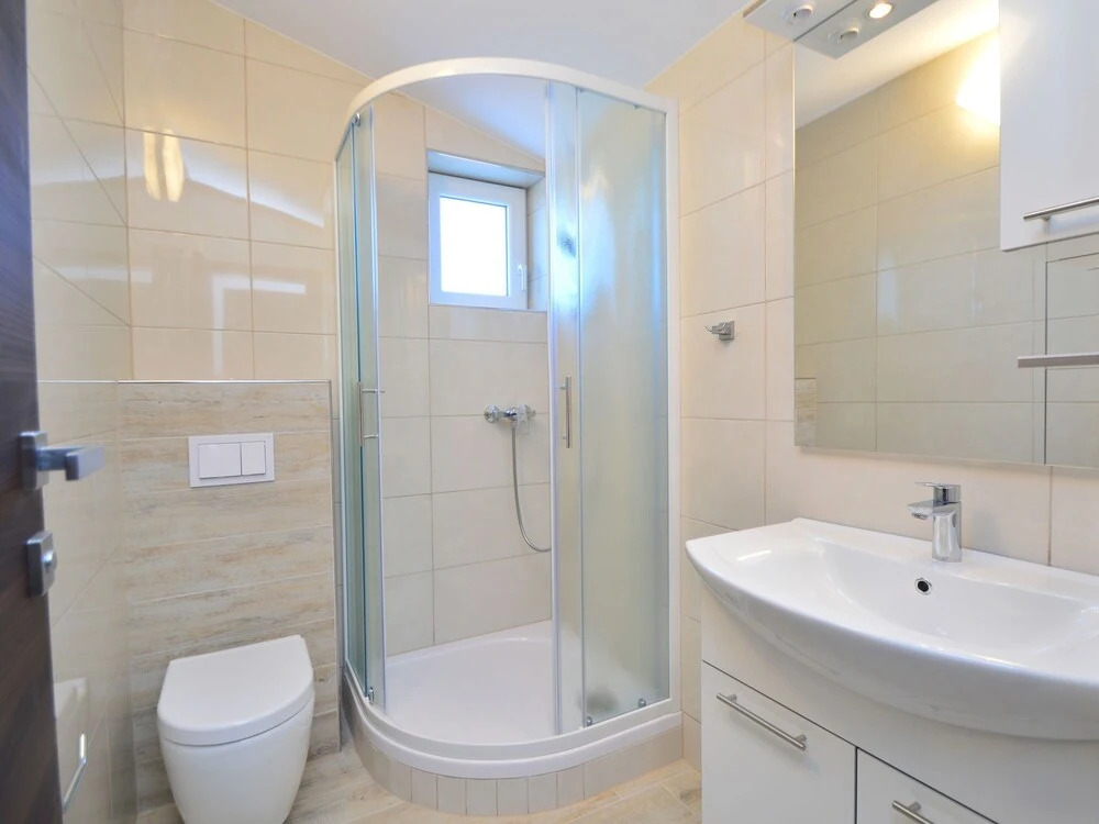 Rina Vodice in Vodice