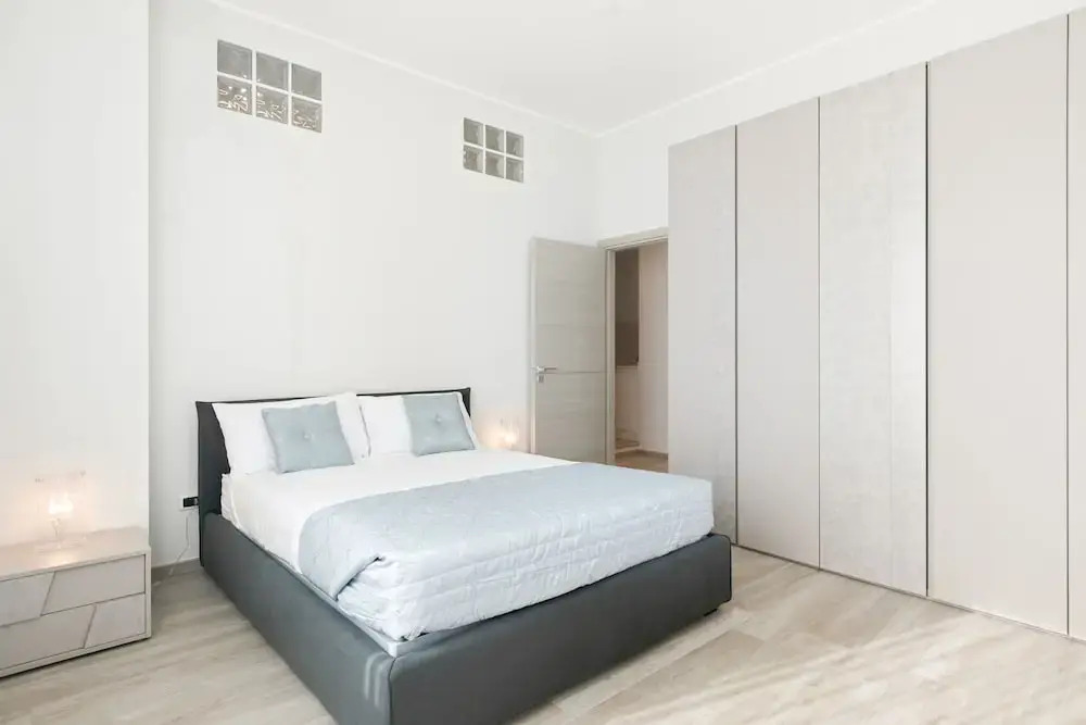 Grattacielo Ina Apartments