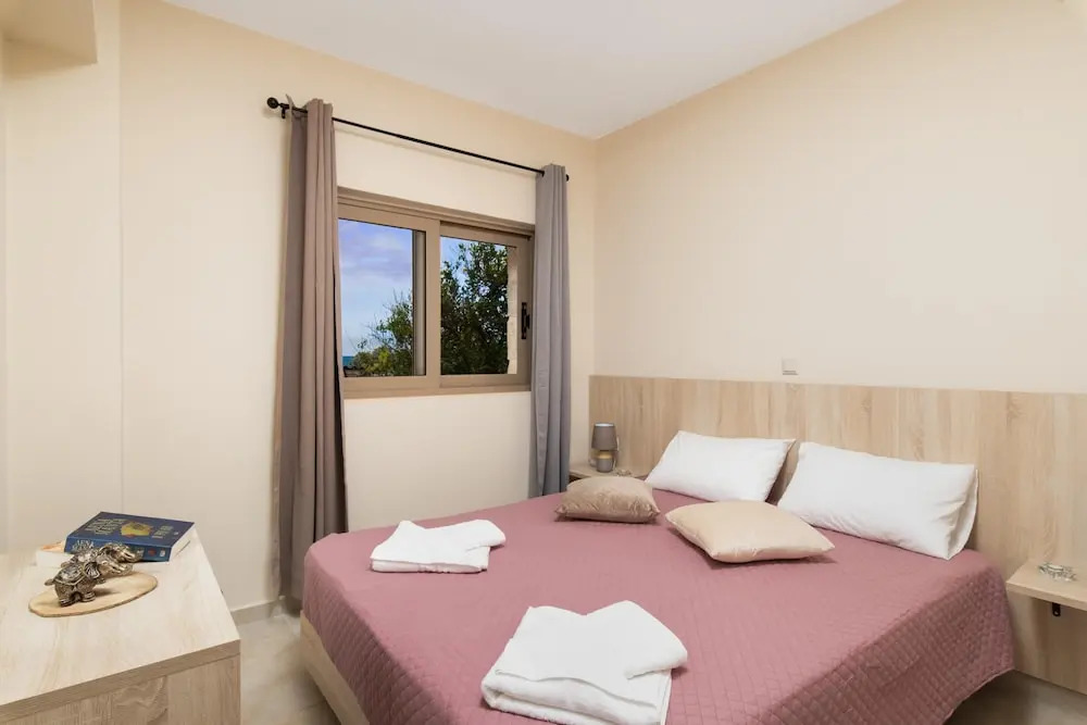 Poseidon Apartments