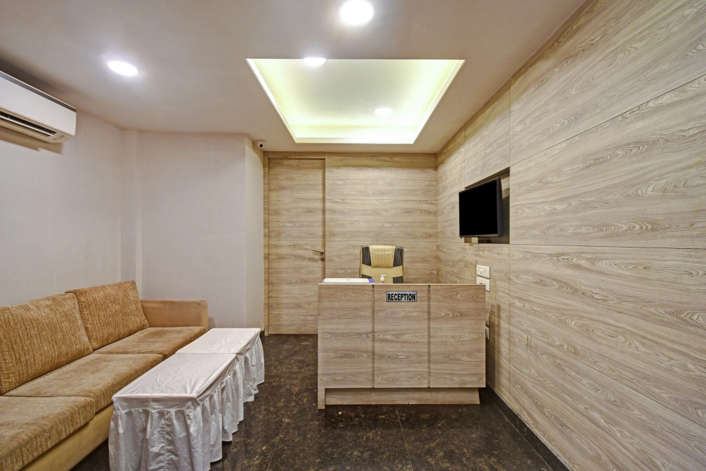 Super Townhouse Hotel All In One Near City Centre Salt Lake