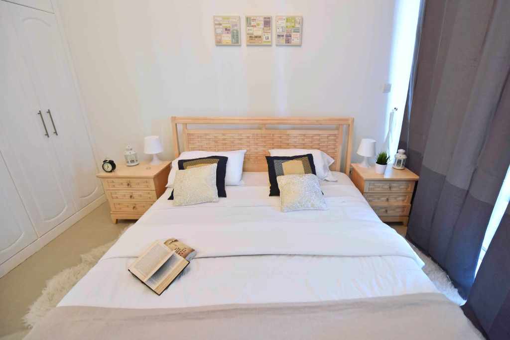 1BR Apartment in Dubai Marina Amazing Balcony