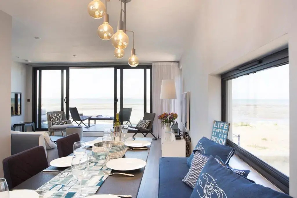 Sea Sunset Cottage