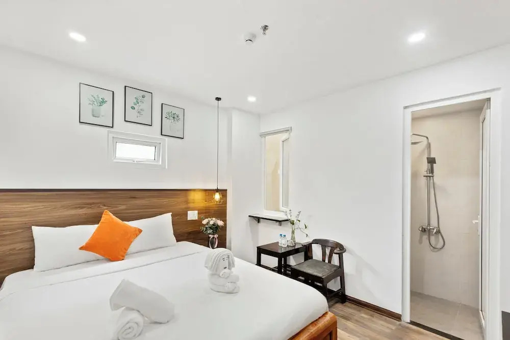 Happy House Hotel & Apartment
