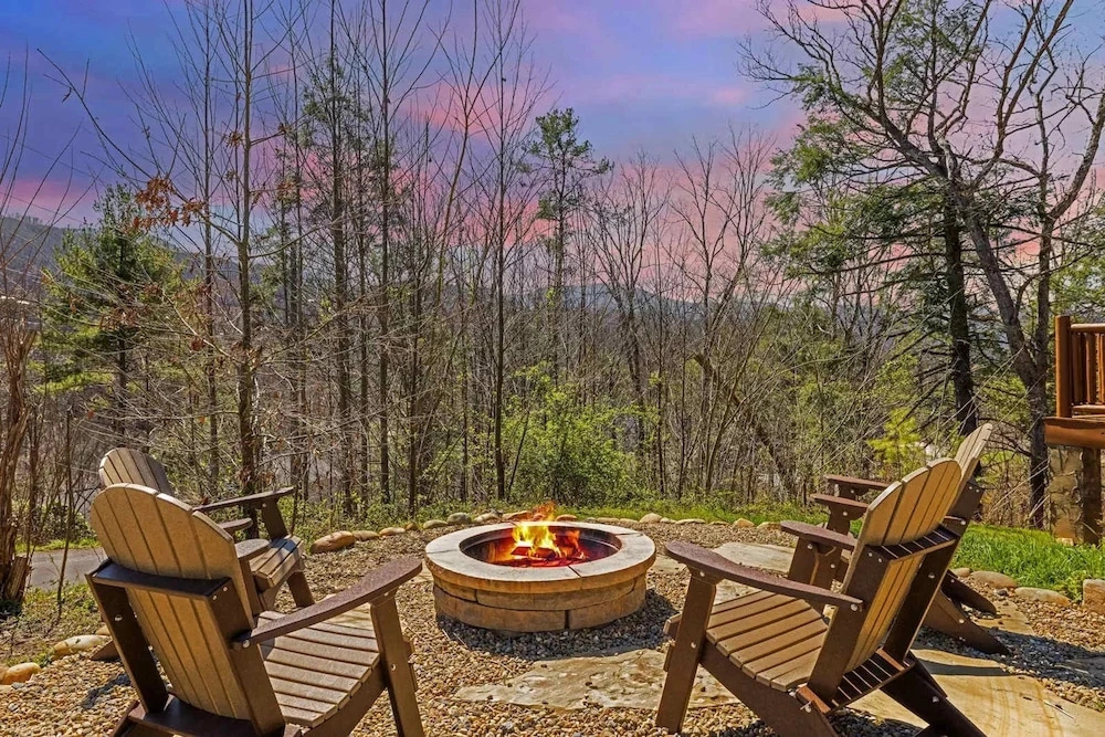 Mystic Cabin in Gatlinburg