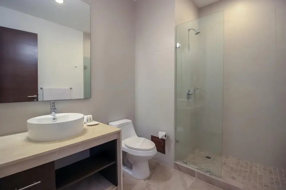 Incredible Comfy Corner Condo w Private and Screened Balcony Excellent Amenities in Akumal