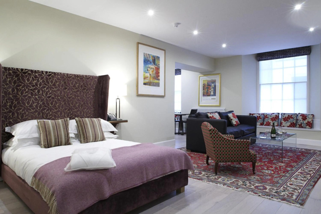24 Royal Terrace