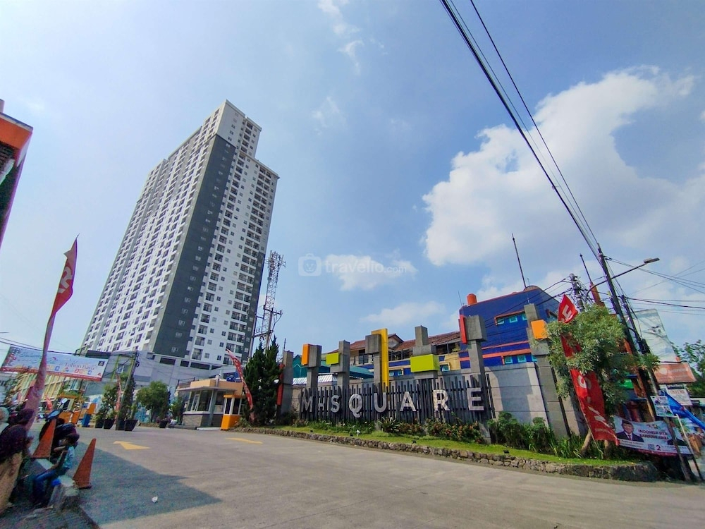 2Br At Mekarwangi Square Cibaduyut Apartment