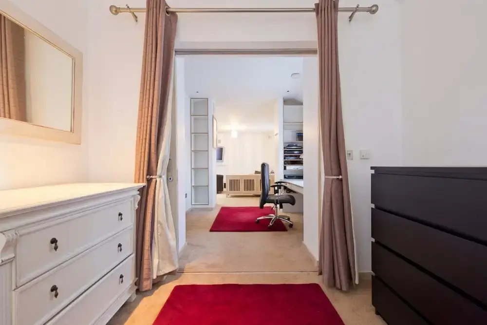 Town House In Dublin 4