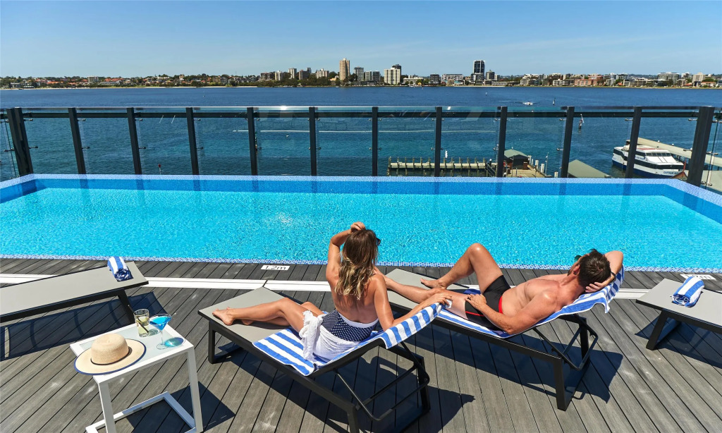 Doubletree By Hilton Perth Waterfront