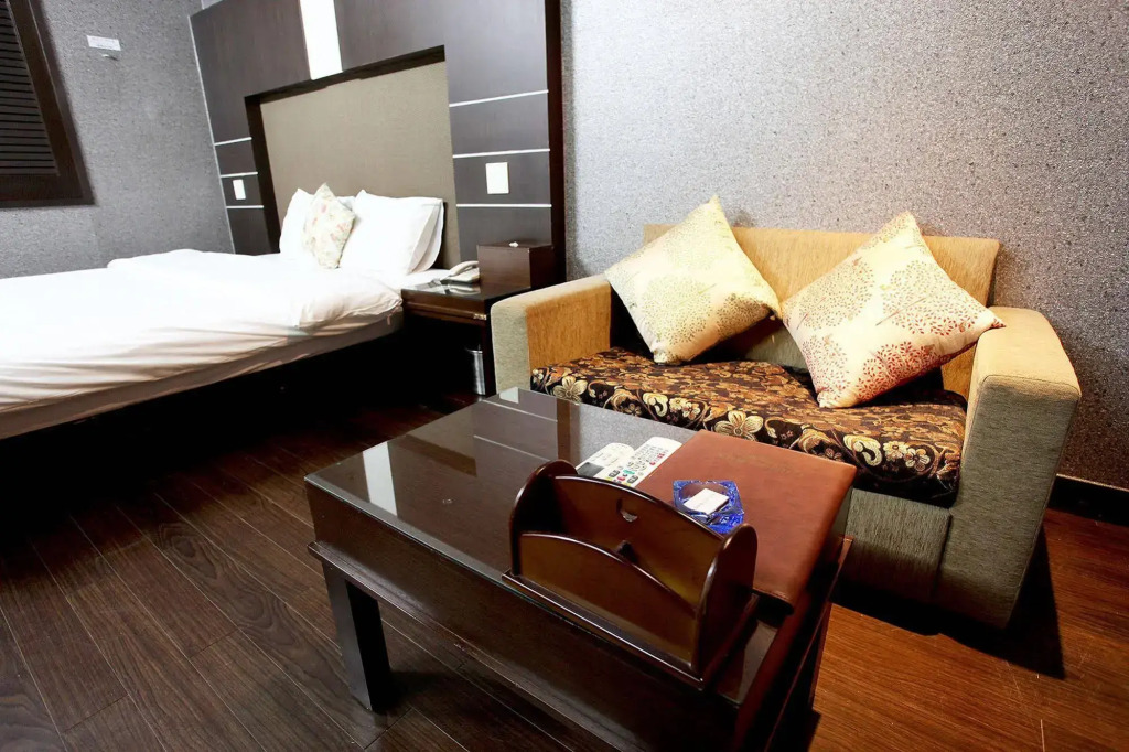 Luxury Hotel