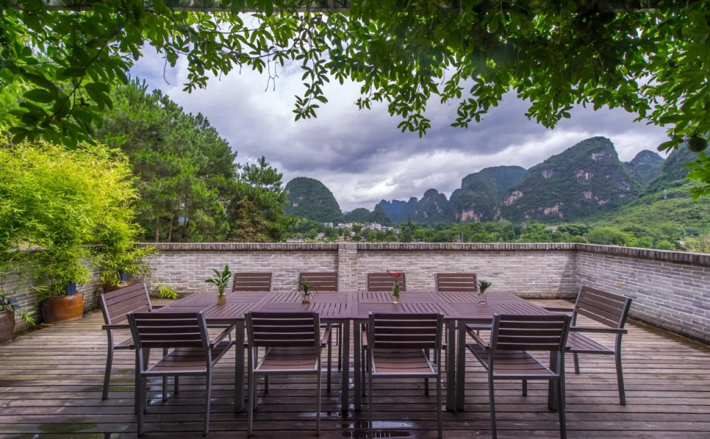 Yangshuo Spring Hill Hotel