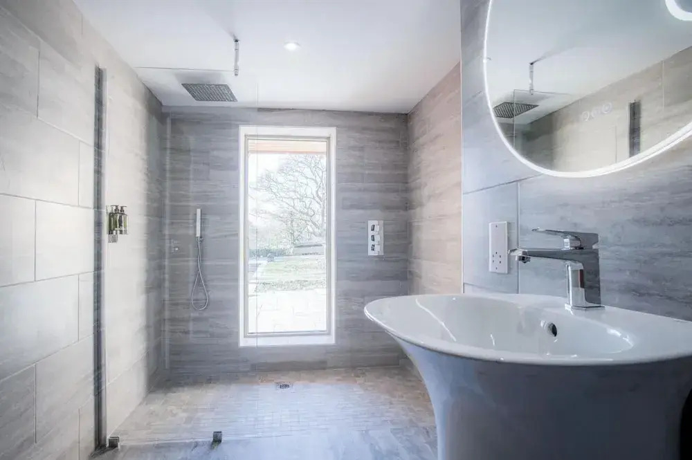 Suite 10 - Sleeping Giant Hotel - PEN Y CAE Inn