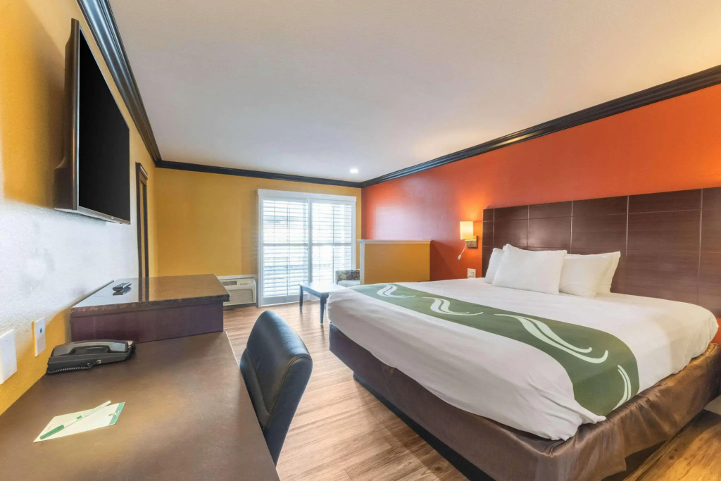 Quality Inn & Suites Sacramento Downtown Area