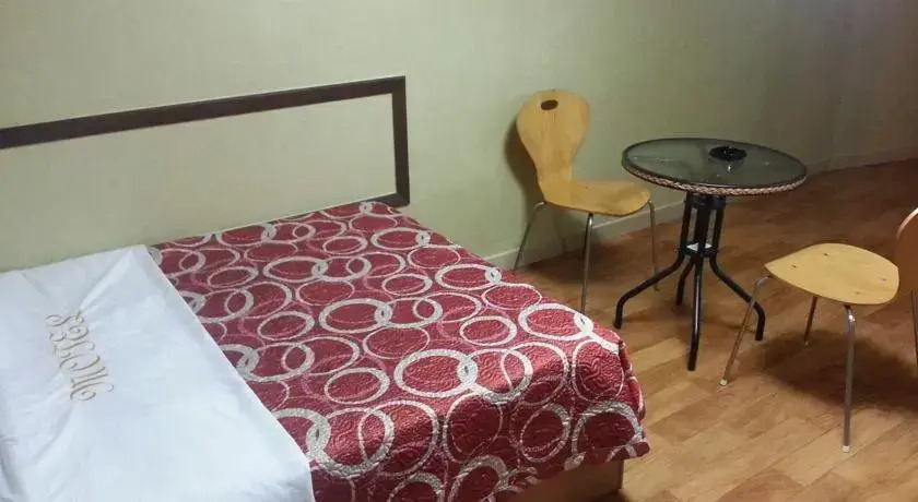 Dongnimmun Motel