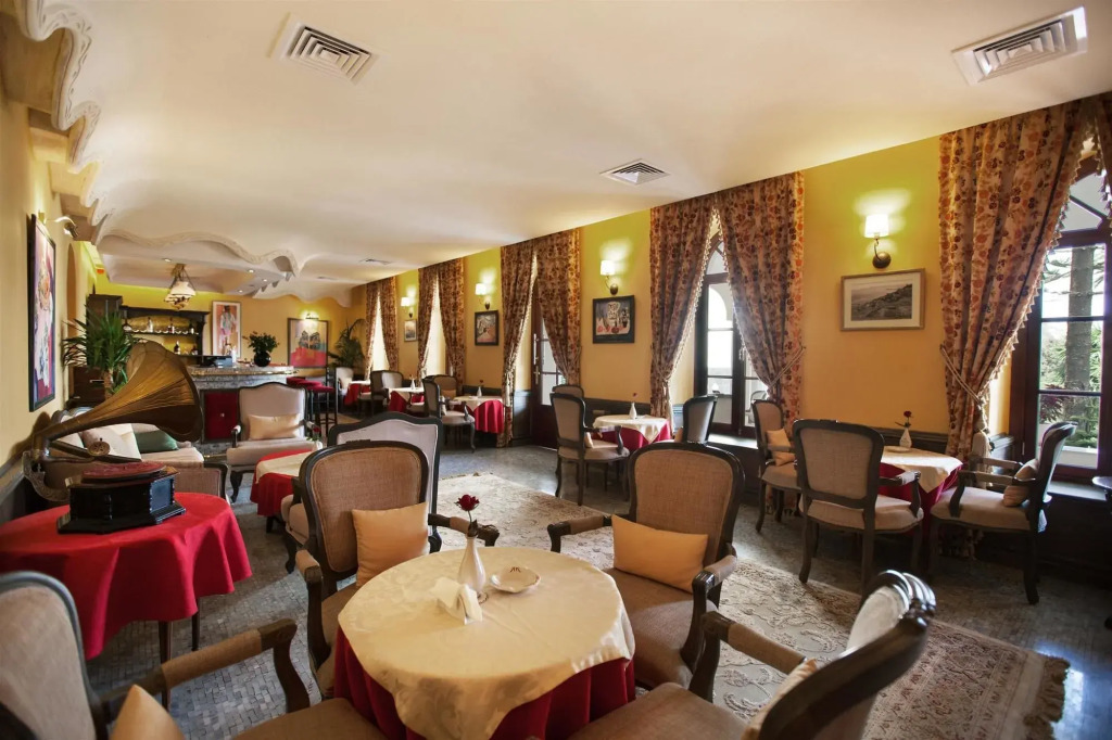 Grand Hotel Villa de France